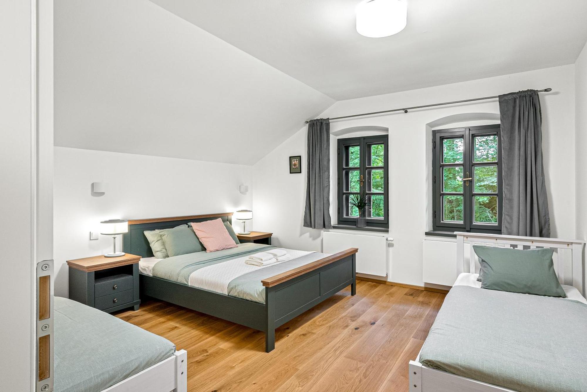 Vyletni Restaurace Rudolfov Hotell Jindřichův Hradec Eksteriør bilde
